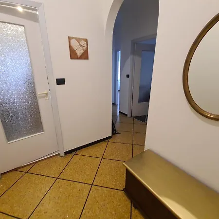 Casa Di Mary By Portofinovacanze Apartment Rapallo